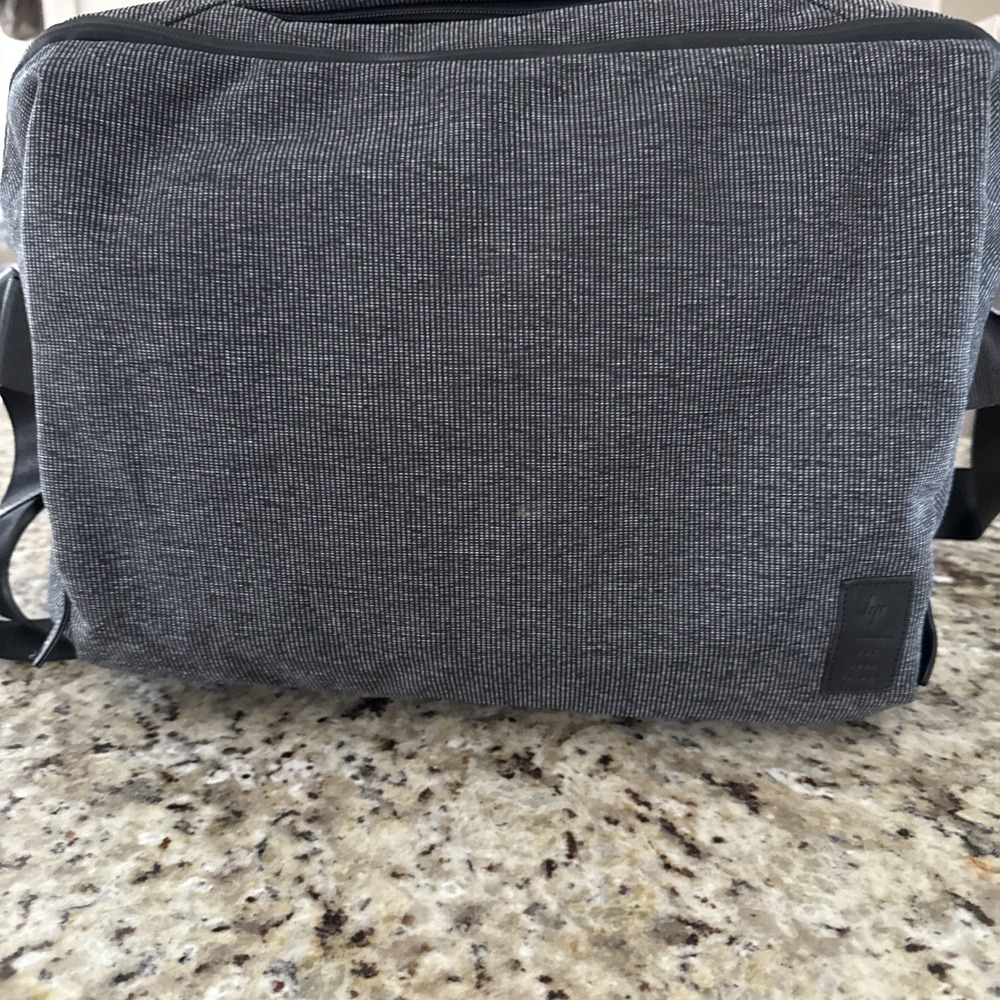 HP Pro‎  Topload Laptop Brief Case Tote  4274